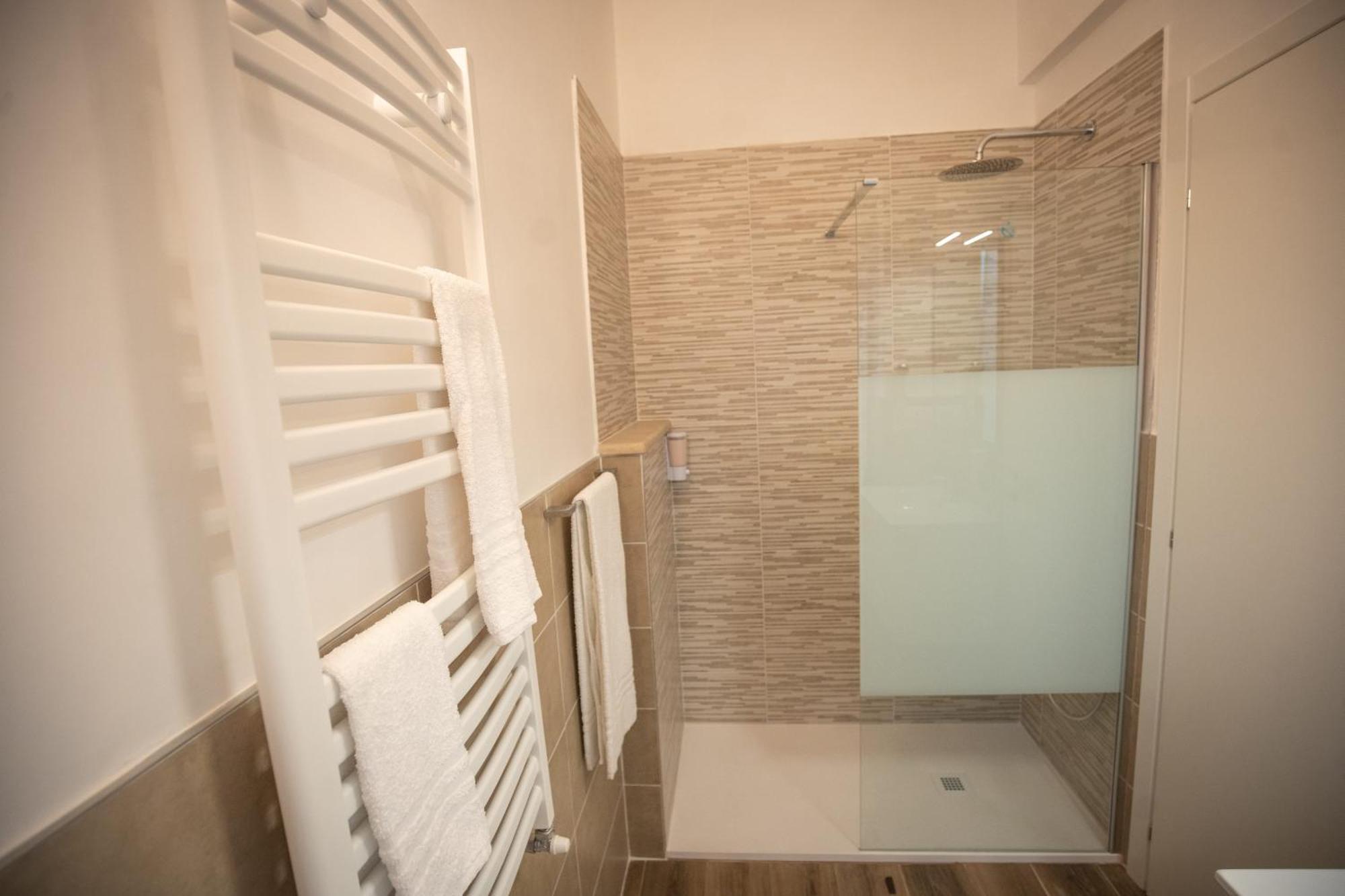 Romecoming Ostiense Guest House מראה חיצוני תמונה